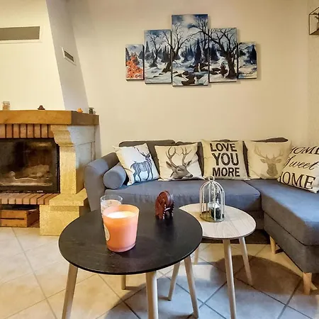 3 Bedroom Cozy In Saint-Vert